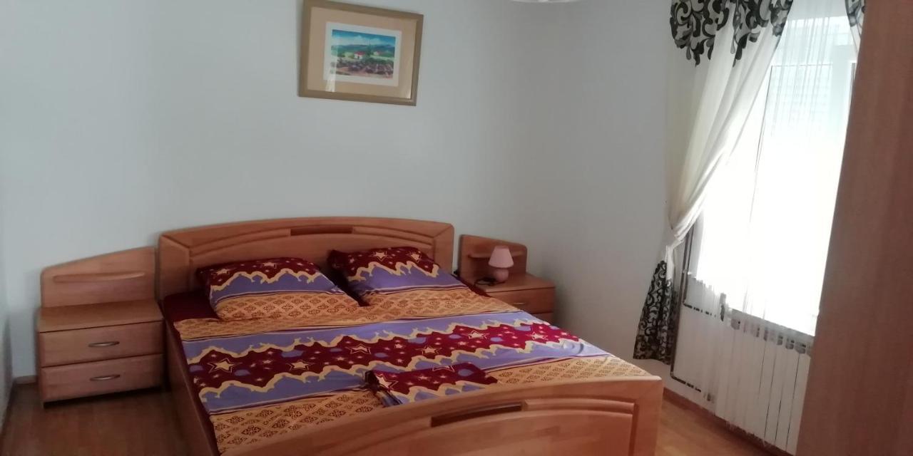 Apartmani Kod Rade Пакоштане Екстер'єр фото