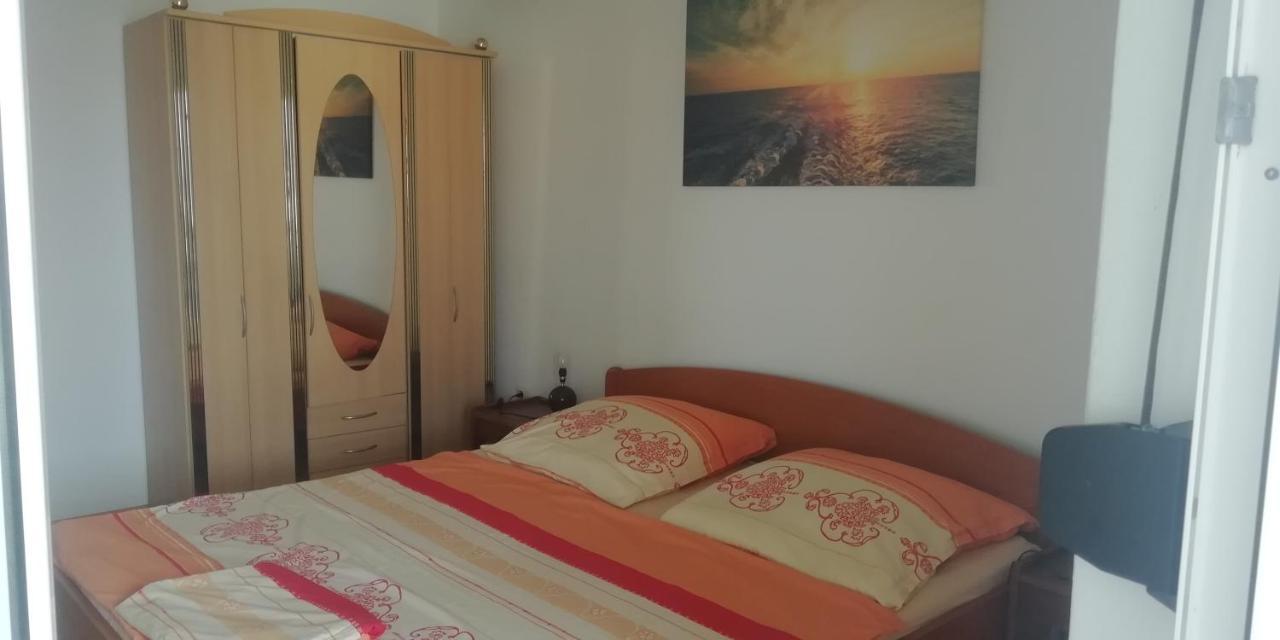 Apartmani Kod Rade Пакоштане Екстер'єр фото