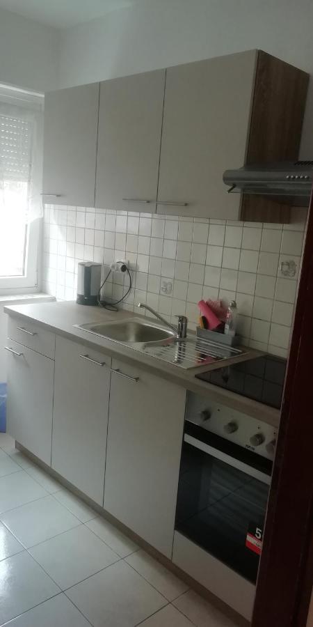 Apartmani Kod Rade Пакоштане Екстер'єр фото